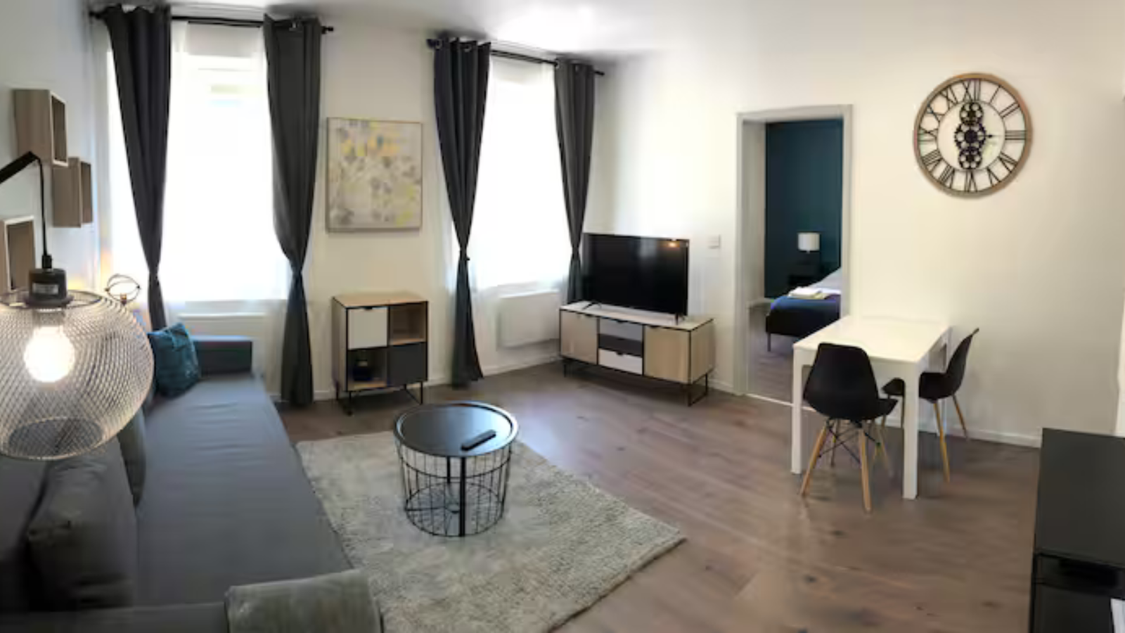 en traxsxsveaux Airbnb Mulhouse